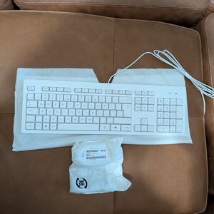 New! Hp Corded Keyboard & Mouse Set